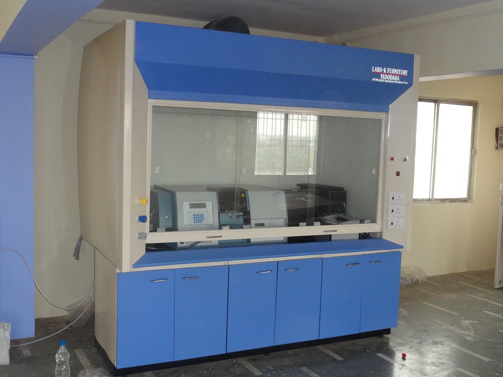 Laboratory Fume Hood 